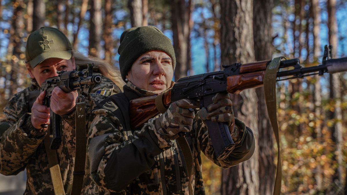 Адвокатка відповіли, чи можлива мобілізація жінок в Україні